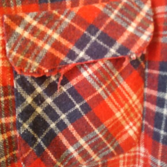 VTG Mac Campbell VIP Red Plaid Flannel Wool Shirt Men Size Large Button Down - Picture 6 of 7
